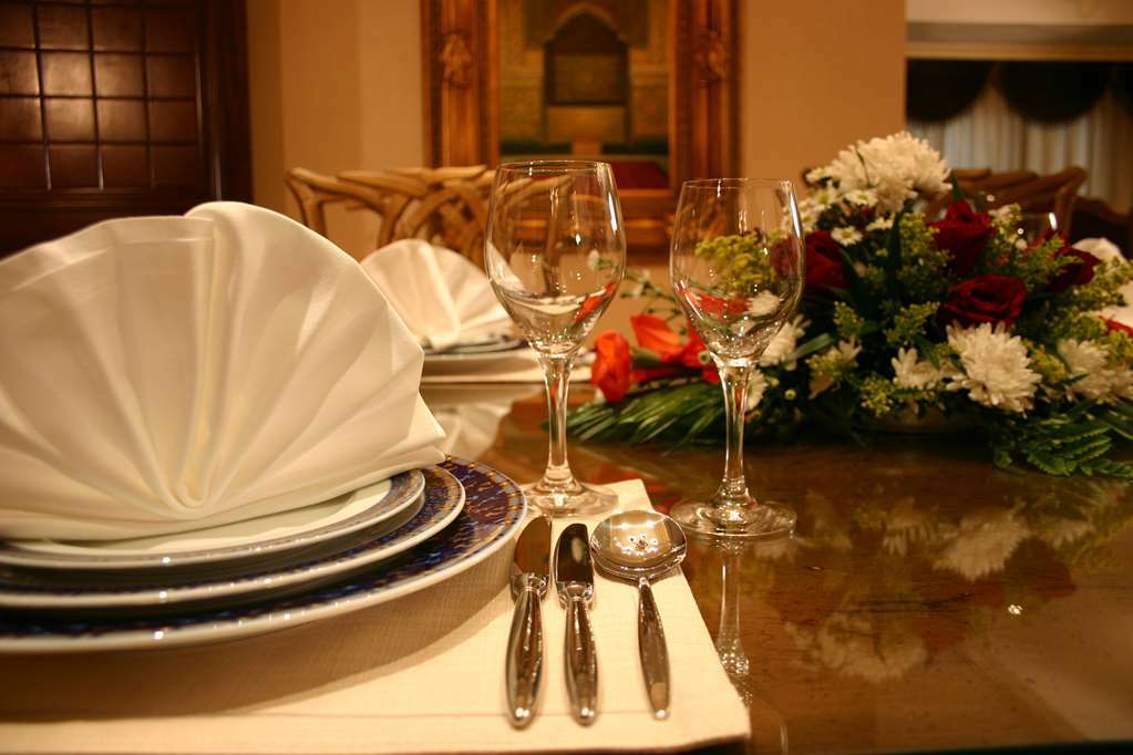 Amjad Royal Suites Hotel เจดดาห์ ร้านอาหาร รูปภาพ